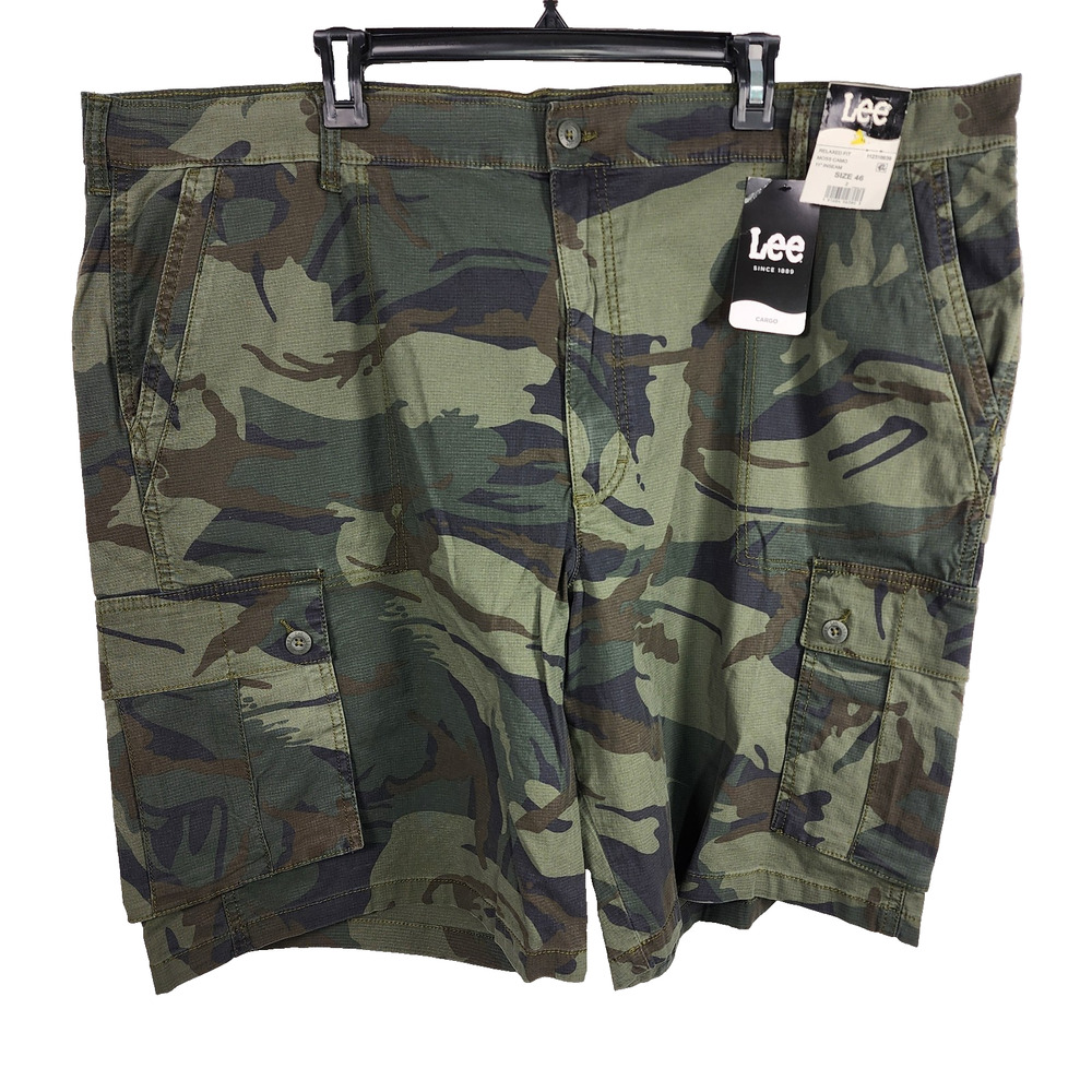 Lee Mens West Cargo Shorts Moss Green Camo Size 46 Relaxed Fit 11" Inseam Casual